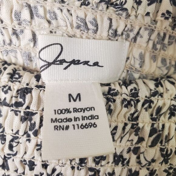 Japna Smocked Floral Mini Skirt Size Medium - Picture 6 of 8